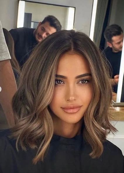 Brunette Hair With Highlights Brown Hair Balayage Short Brunette Hair