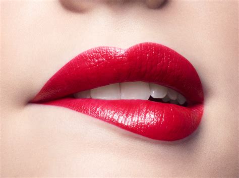 La historia del labial - Magazine QMode