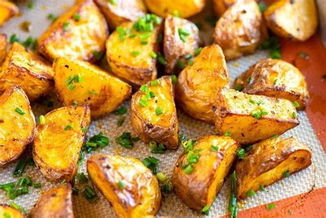 Country Potatoes How To Make This Classic Dish In Simple Steps PlantHD