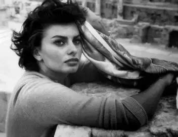 Regarder Sophia Loren En Direct PlayTV