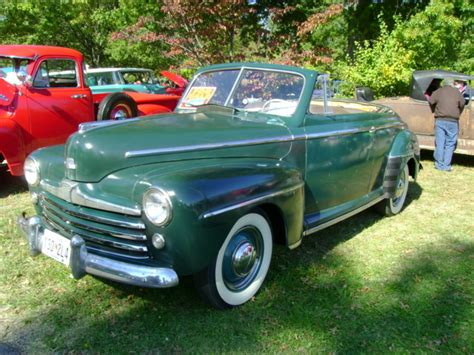 1948 Ford Deluxe Convertible Grease