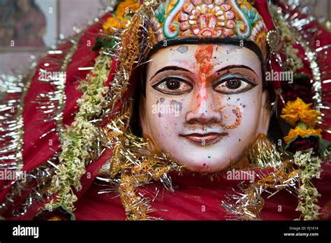 Hindu Goddess Durga Hi Res Stock Photography And Images Alamy