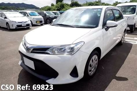 Used Toyota Corolla Axio Sedans 2017 Model In White Used Cars Stock