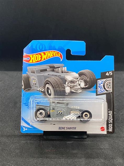 Hot Wheels Bone Shaker Moon Carshoping