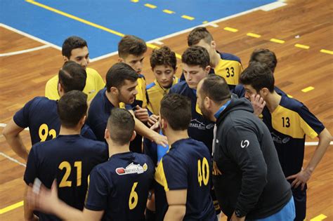 Volley Prima Divisione Raffaele Lamezia Vince Primo Match Di