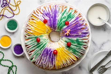 Classic Louisiana King Cake Recipe