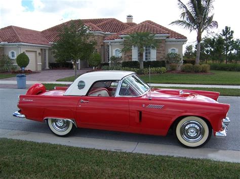 Ford T Bird 1956