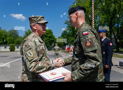 Usa Armeekollege Kenneth Braeger Offizier F R Sicherheitskooperation