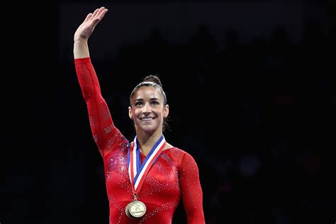 Aly Raisman Named Captain Of The 2016 U S Olympic Gymnastics Team For The Second Time Glamour