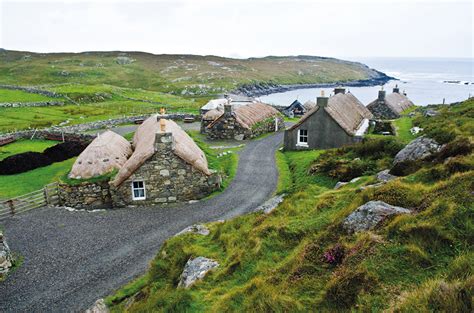 Port Guide What To See And Do On A Cruise Ship Excursion In Stornoway