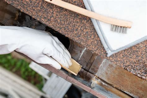 How To Fix Leaking Gutters