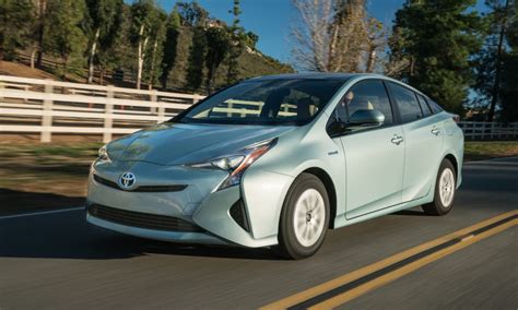 2016 2018 Toyota Prius Three 009 Toyota USA Newsroom