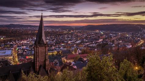 Marburg: The Complete Guide
