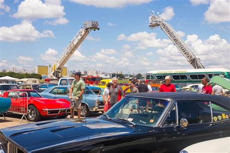 Encontro E Exposi O De Carros Antigos Campo De Marte Acontece Nos