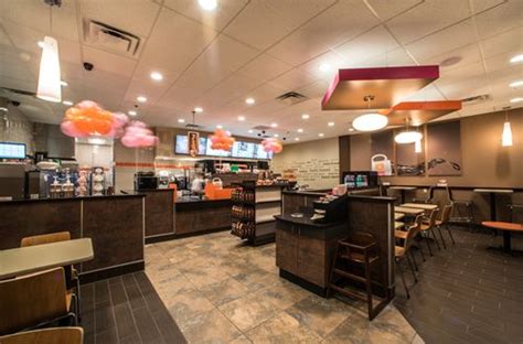 Dunkin Donuts Opens Th Restaurant Worldwide In Riverside