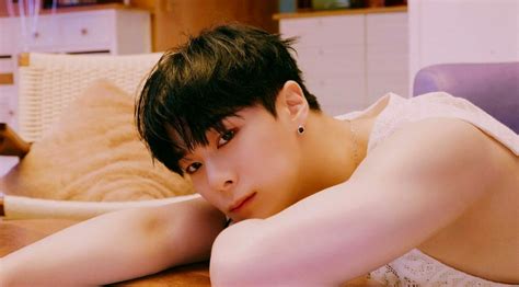 Moonbin do grupo K POP ASTRO é encontrado morto aos 25 anos