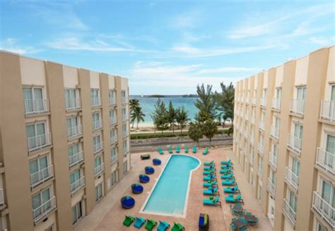 Courtyard By Marriott® Nassau Downtown Junkanoo Beach Nassau Courtyard West Bay