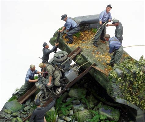 German Tank Repair Crew Miniart