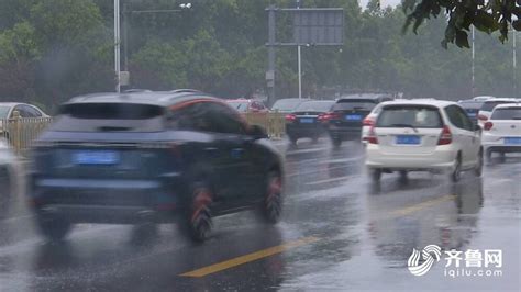 济南突降急雨！槐荫等9处监测出大雨 预报员：分散性局地雷阵雨 预报难度大 齐鲁原创 山东新闻 新闻 齐鲁网