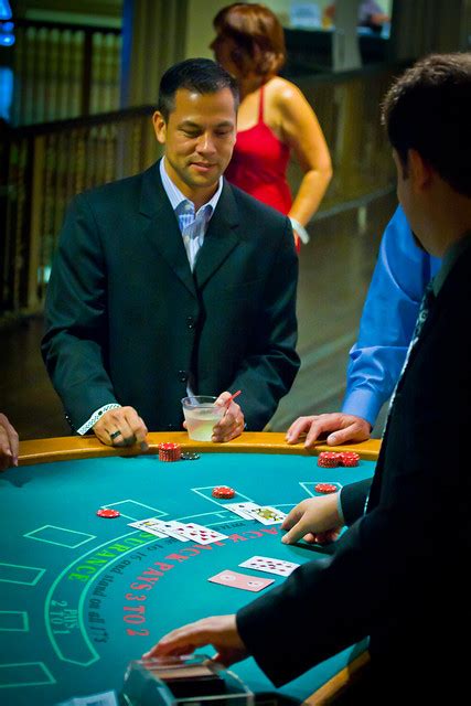 11 Don'ts of Playing Blackjack in Vegas