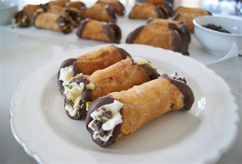 Homemade Cannoli Shells with Sweet Ricotta Filling – Lady of the Ladle