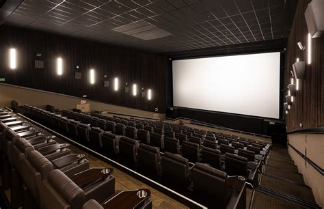 La Experiencia Cine Yelmo Premium Est Adaptada Para Clientes Exigentes