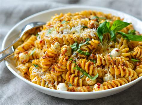 Pasta With Sun Dried Tomato Pesto And Mozzarella Pearls Once Upon A Chef