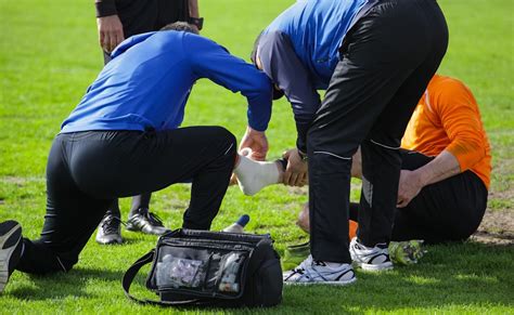 Common Football Injuries And How Theyre Treated