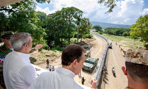 Presidente Abinader Inaugura Obras Y Entrega T Tulos De Propiedad En