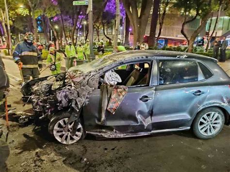 Choque De Auto Y Patrulla Deja Tres Lesionados En Paseo De La Reforma