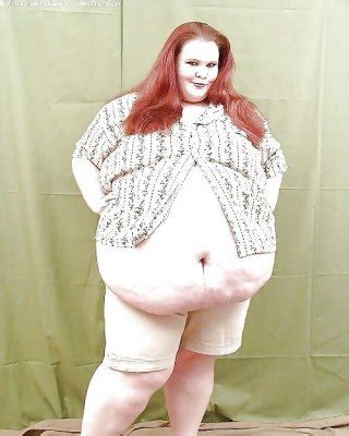 Beach Ball Babes The Roundest BBW SSBBW Porn Pictures XXX Photos