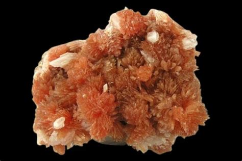 18 Eye-Catching Orange Gems, Minerals, Crystals, and Rocks (Photos)