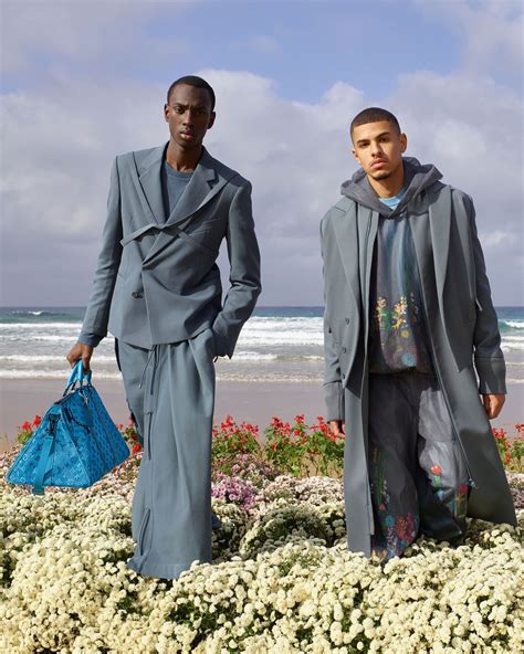 Louis Vuitton Men's Spring Summer 22lr | Paul Smith
