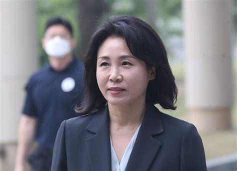 김혜경 경기도 법인카드 사용 배모씨 보고 없이 내가 판단해 결제