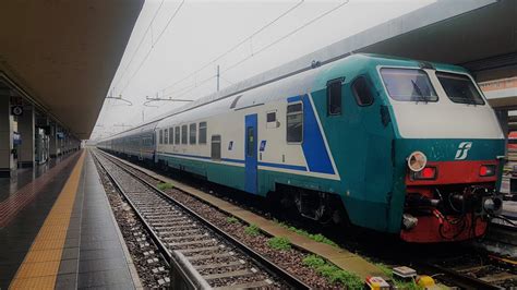 Carrozza Pilota Uic X R Md Viaggio Integrale A Bordo Fossano