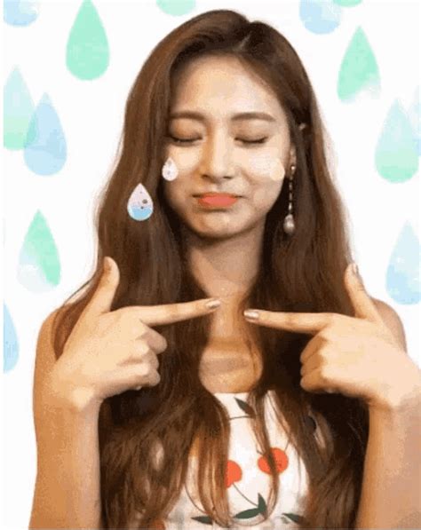 Tzuyu Sad Tzuyu Sad Pretty Discover Share Gifs