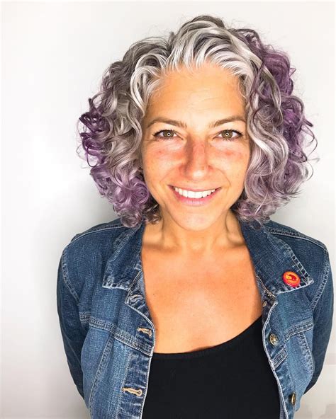 14 Marvelous Short Curly Gray Hair