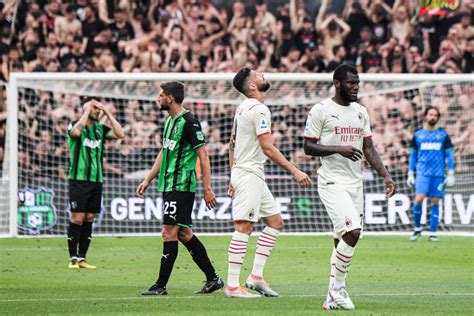 Veja Fotos De Sassuolo X Milan Pelo Campeonato Italiano Gazeta Esportiva