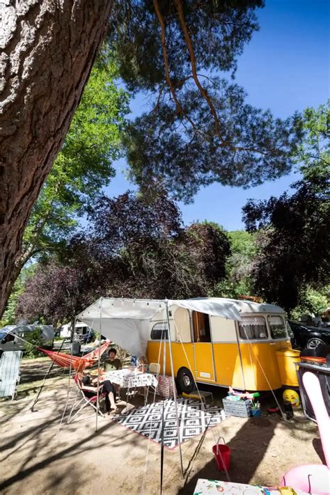 Camping Gorges Du Tarn In Massegros Causses Gorges