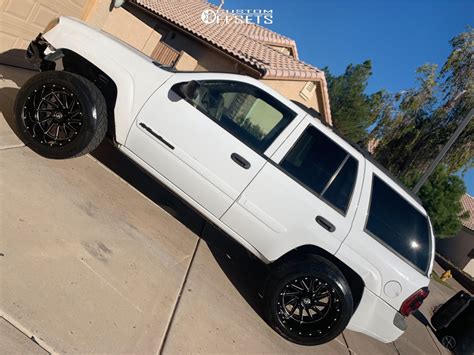 2002 Chevrolet Trailblazer Wheel Offset Super Aggressive 3 5