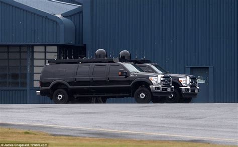 Presidential Motorcade Suburban