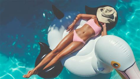 The Best Bikini Trimmers In Marie Claire