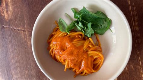 Ricetta spaghetti alla tunisina Perché la pasta è senza confini la