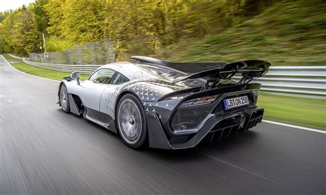 El Mercedes AMG One rompe el récord de Nürburgring vídeo