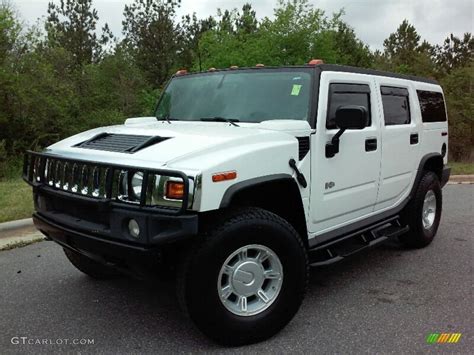 White Hummer Wallpaper