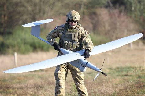 Проект ударно розвідувального безпілотного комплексу Сокіл Україна