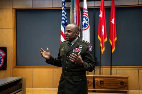 Usarec Recognizes Top Station Commanders U S Army Recruiting Command