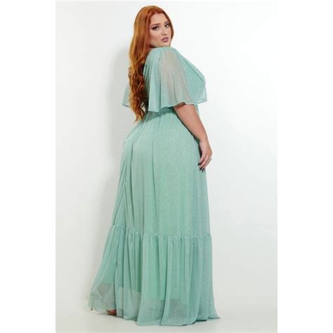 Vestido Plus Size Verde Menta Manga Longa Flare Com Cinto MacramÊ