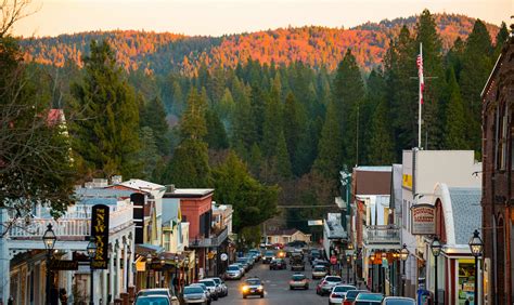 Great Northern California Getaway Spots Nevada City Copper River Bag Co