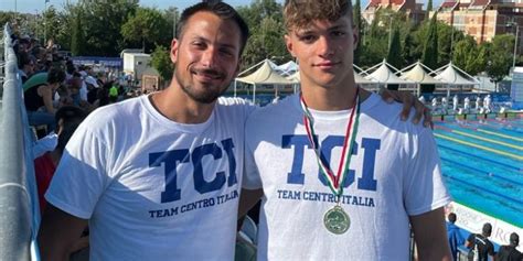 Nuoto Il Marsicano Mirko Chiaversoli Campione Italiano Dei Stile